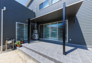 S様邸 新築 建替後 タイルデッキ 施工中 写真