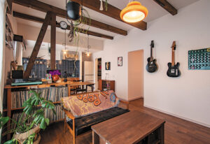 K様邸 梁天井 LDK リノベーション アフター 写真